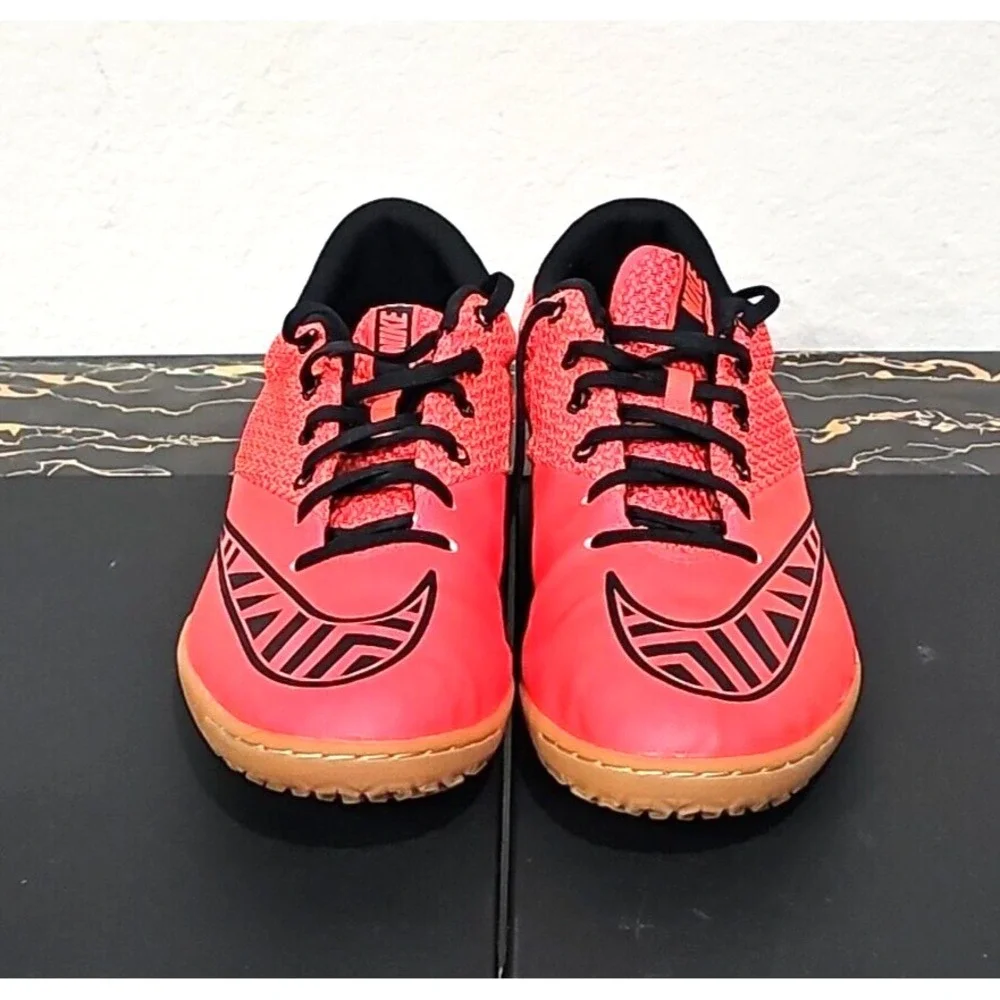 Nike elevate your